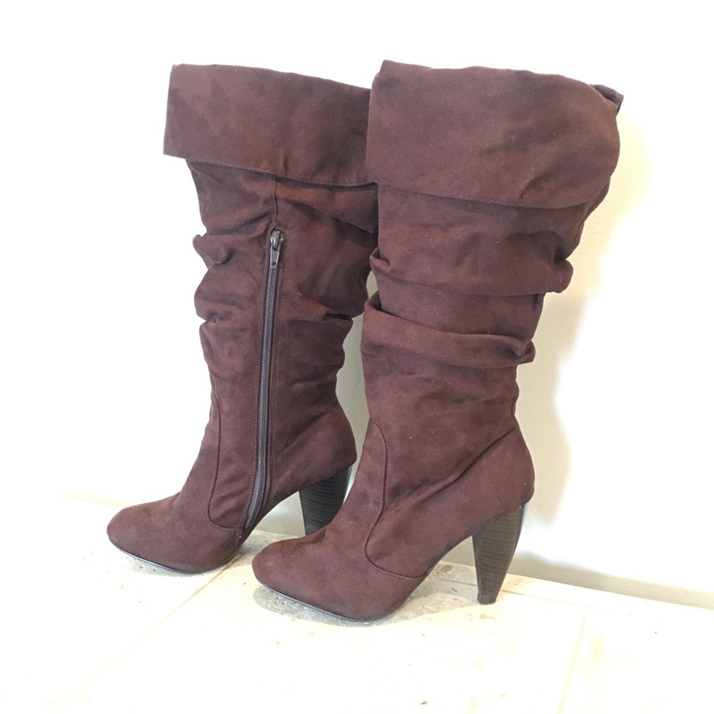 Knee High Brown Boots - Picture 4 of 8